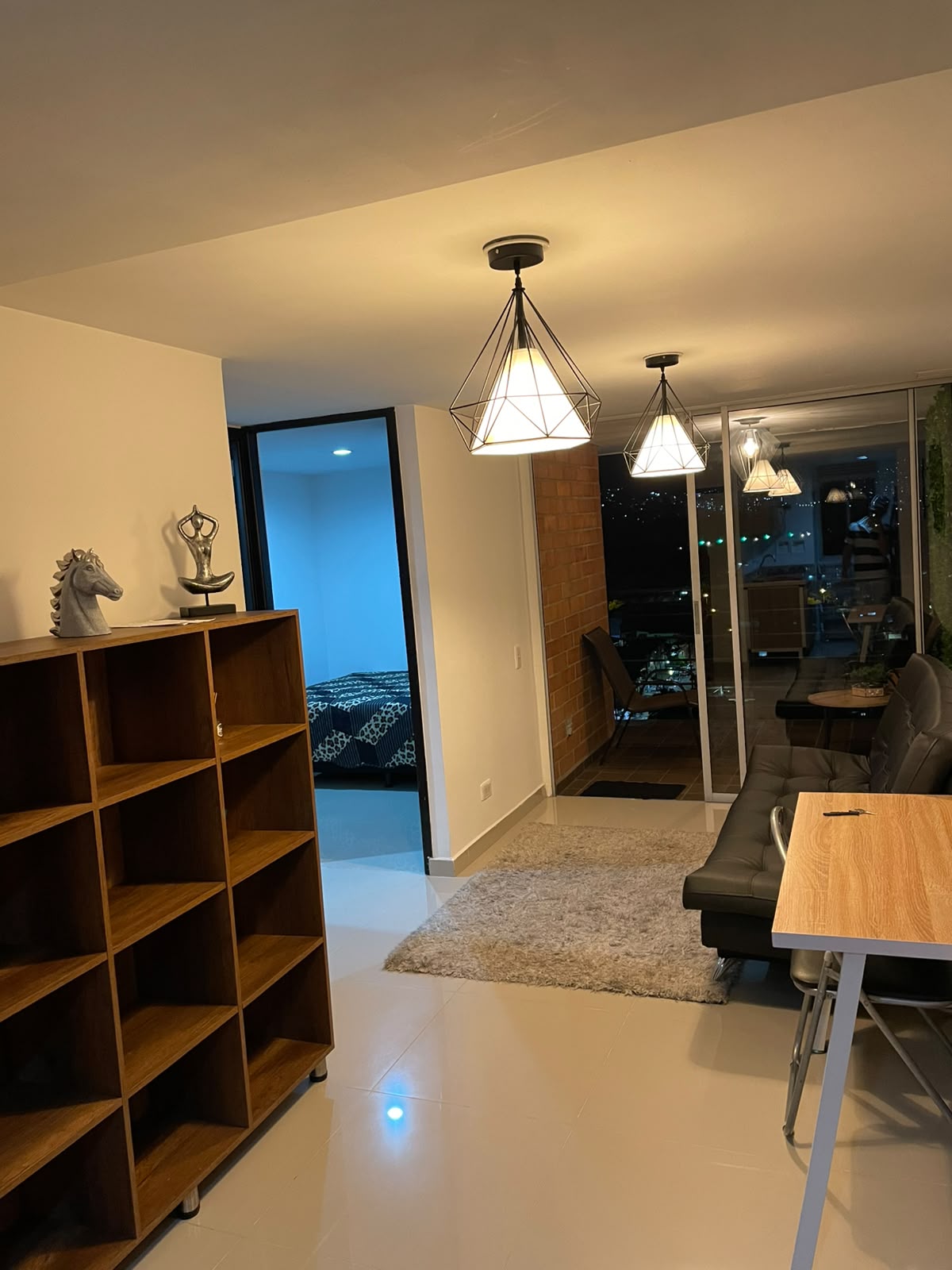 Apartamento en arriendo amoblado  por noche airbnb Guayabal