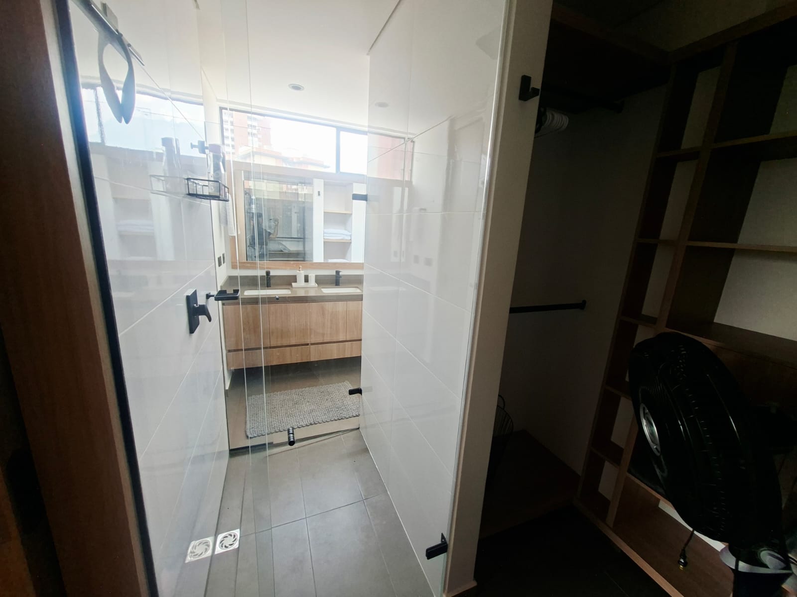 Apartamento amoblado en Envigado Loma del Esmeraldal