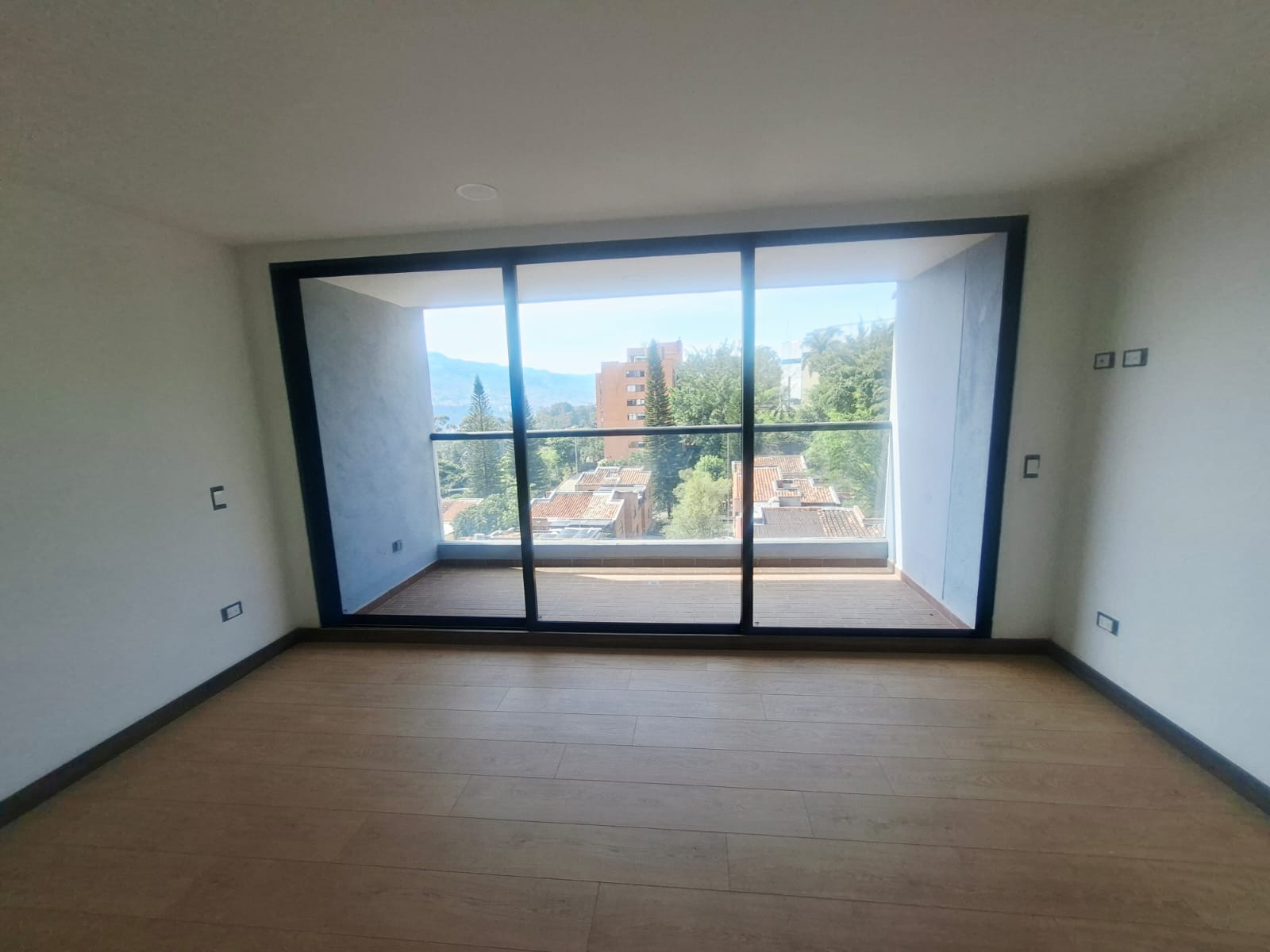 Apartamento para la venta Loma del Indio PL3