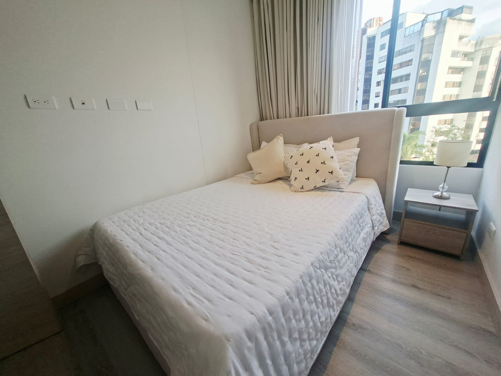 Apartamento en arriendo amoblado Poblado cerca a los Balsos GRBYLN 4