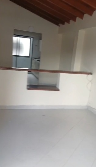 CASA EN ARRIENDO ALCALÁ CUARTO PISO