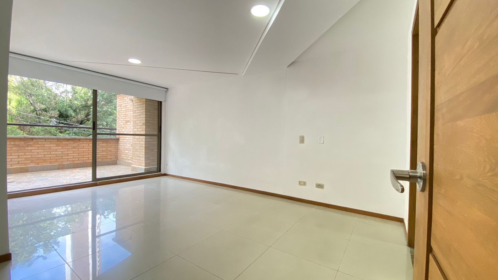 Apartamento en venta Sabaneta sector Aves Marías SM