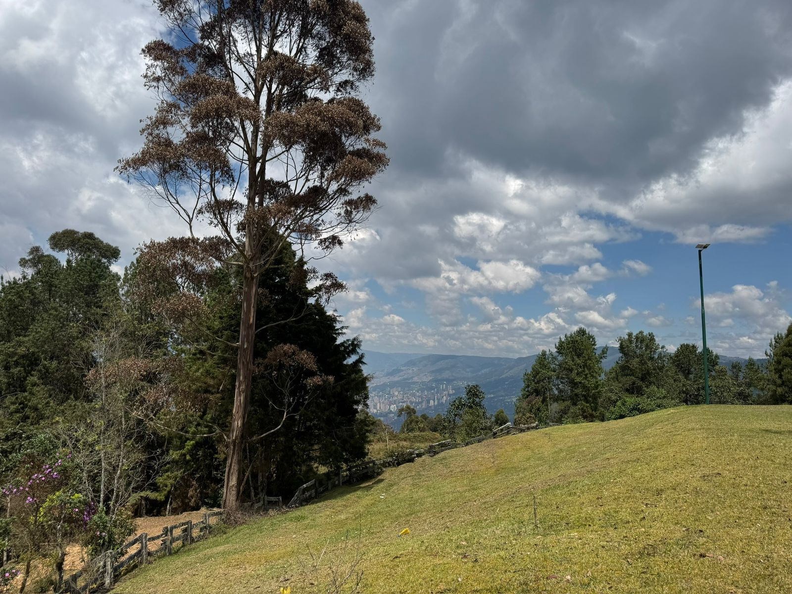 CASA FINCA LA CATEDRAL ENVIGADO