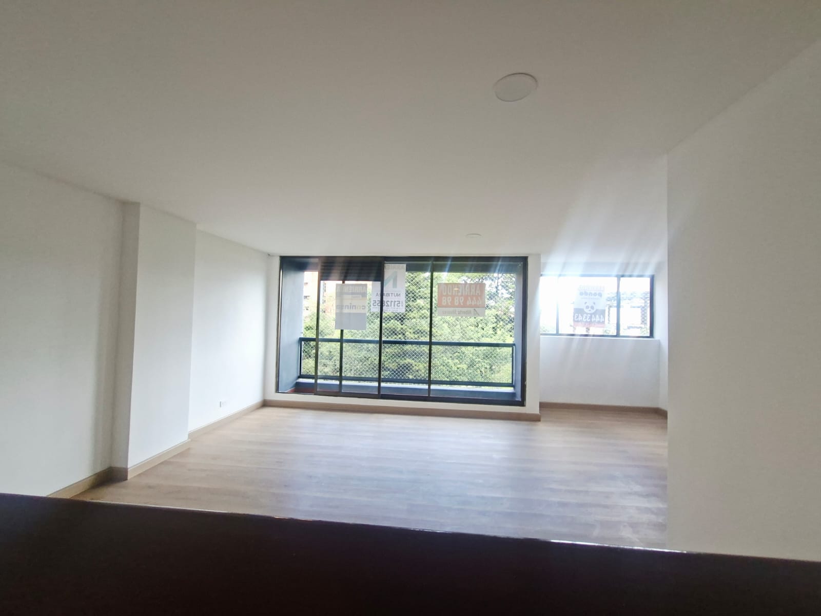 APARTAMENTO EN ARRIENDO POBLADO MUY CERCA AL MALL DEL ESTE