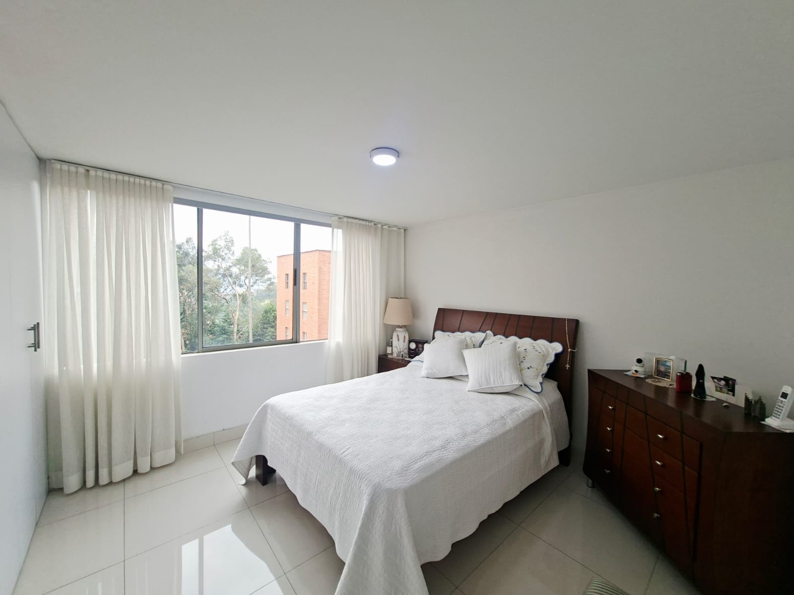 APARTAMENTO EN VENTA  ESCOBERO EXCELENTE PUNTO IB4