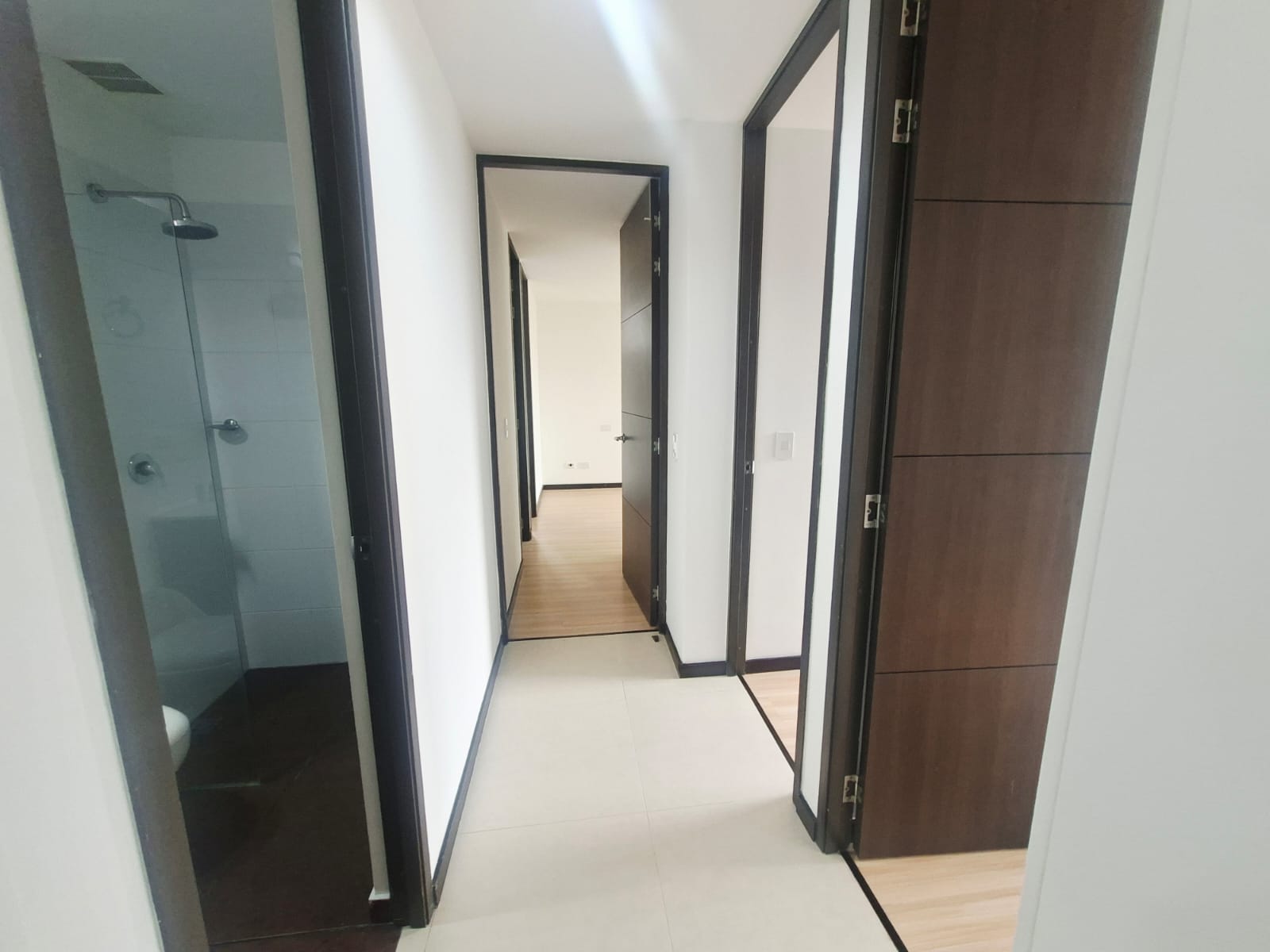 Apartamento en arriendo Poblado Palmas YB10