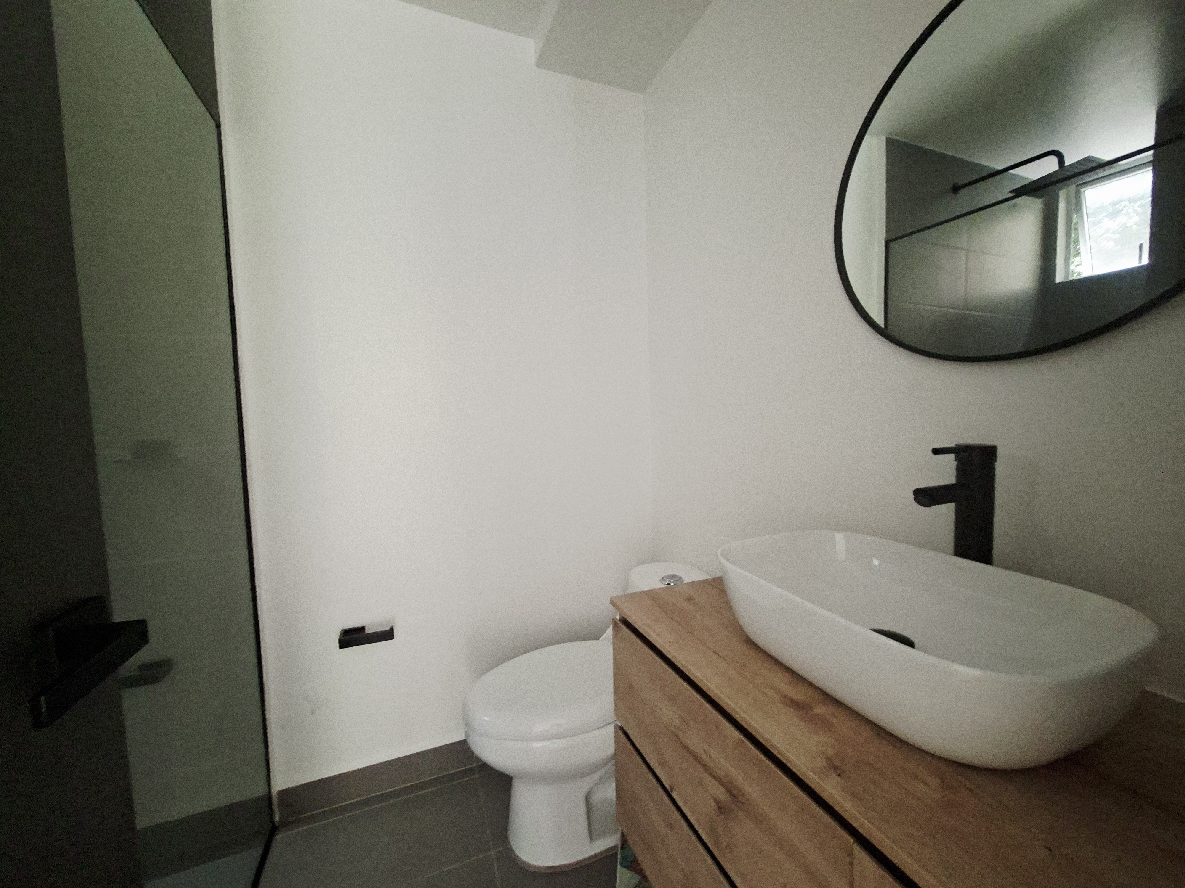VENTA DE APARTAMENTO EN LA INTERMEDIA ENVIGADO ALTA VALORIZACIÓN