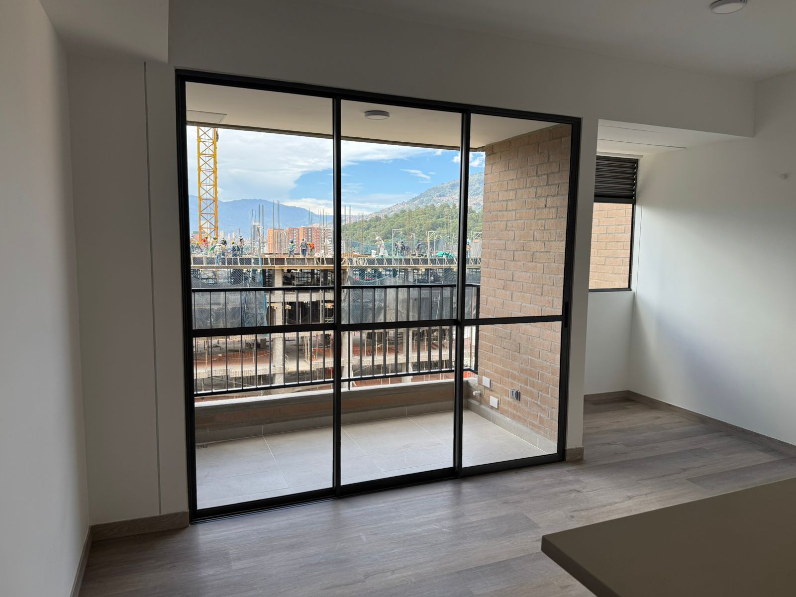 Apartamento en arriendo ciudad del río ARTC