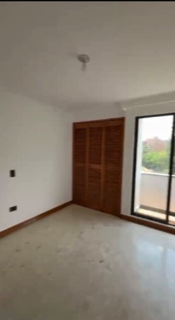 Apartamento en arriendo Poblado Castropol BL