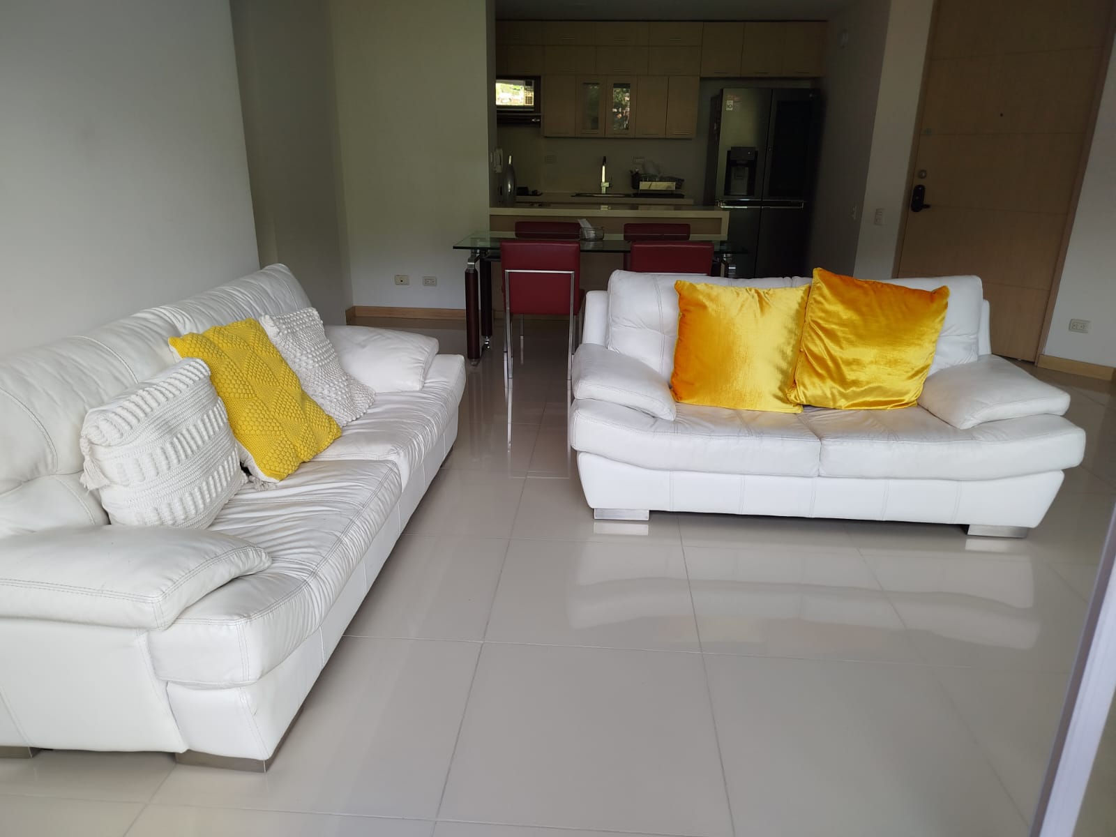 Apartamento en arriendo amoblado Envigado cerca a Terracina