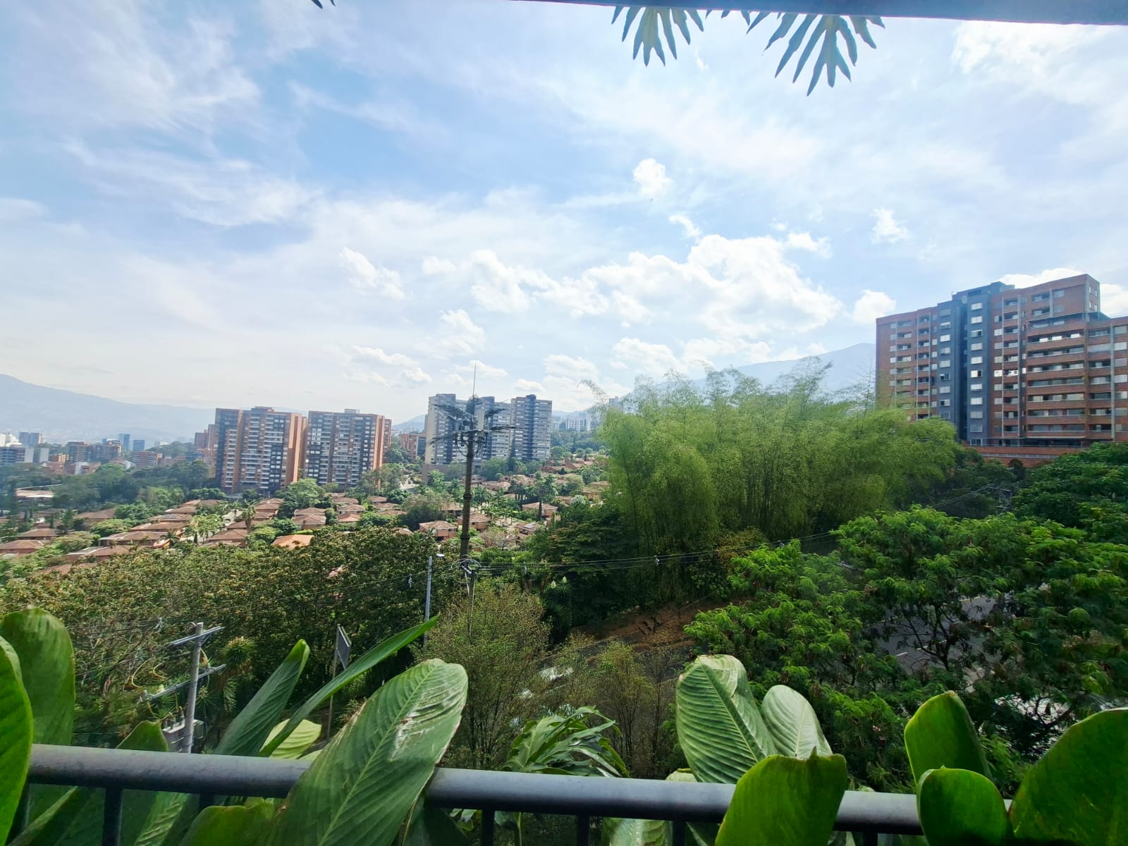 Apartamento amoblado en Envigado Loma del Esmeraldal