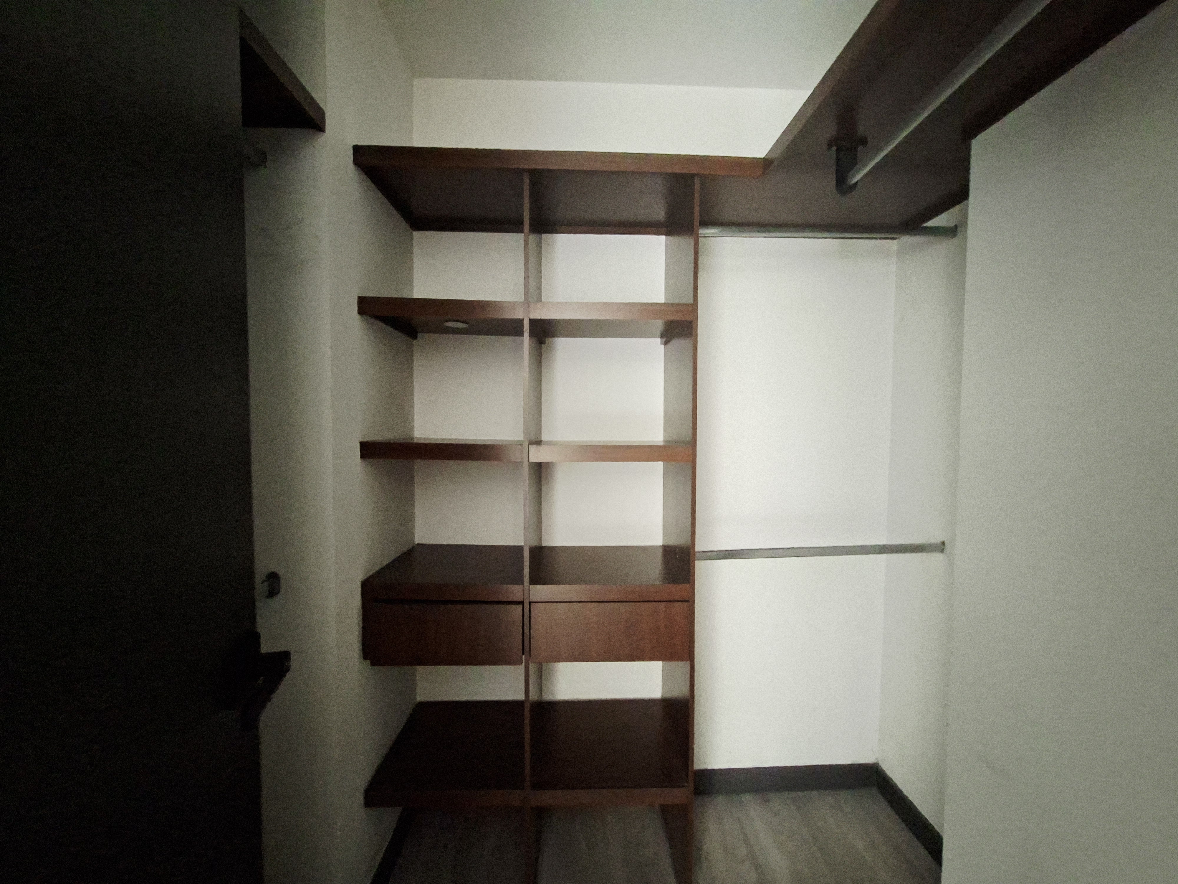VENTA DE APARTAMENTO EN LA INTERMEDIA ENVIGADO ALTA VALORIZACIÓN