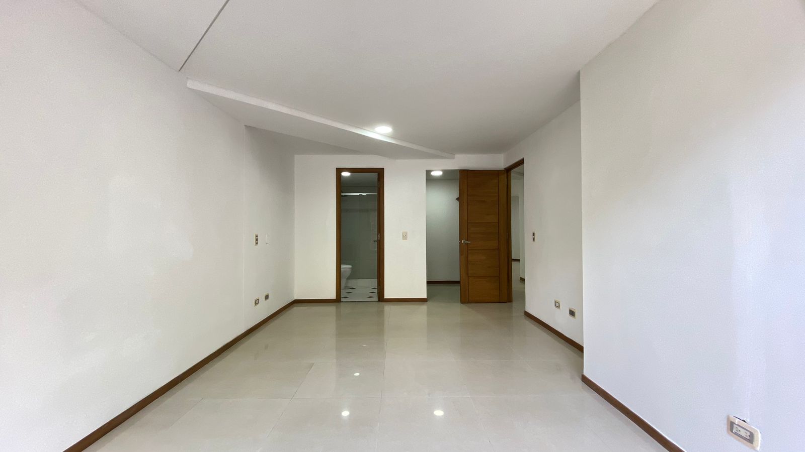 Apartamento en venta Sabaneta sector Aves Marías SM