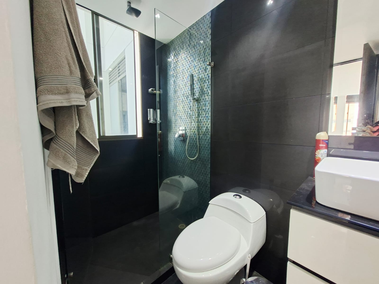 Apartamento en venta Loma el Encierro remodelado