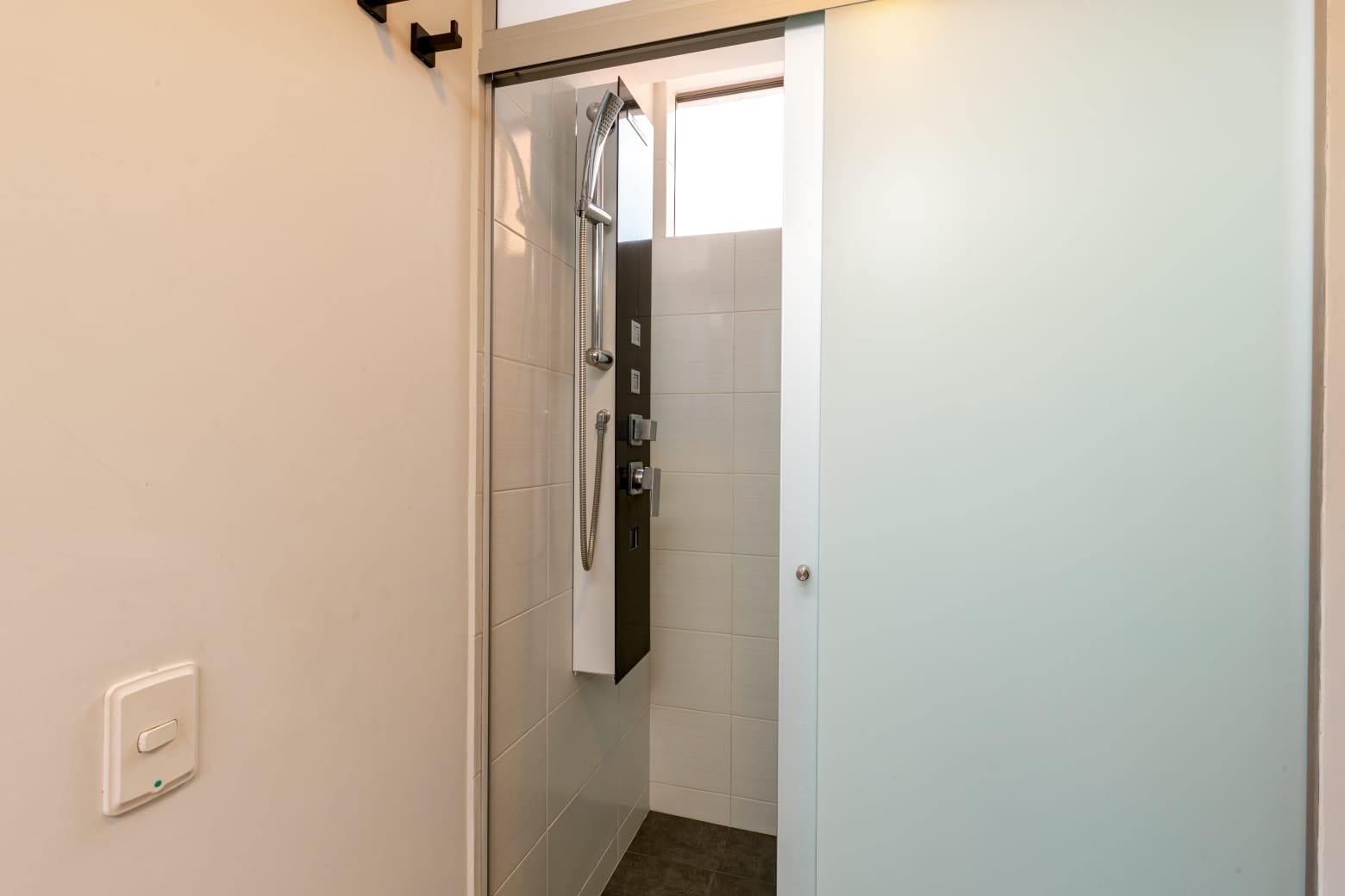 APARTAMENTO EN VENTA Y ARRIENDO AMOBLADO  POBLADO L.ENCIERRO