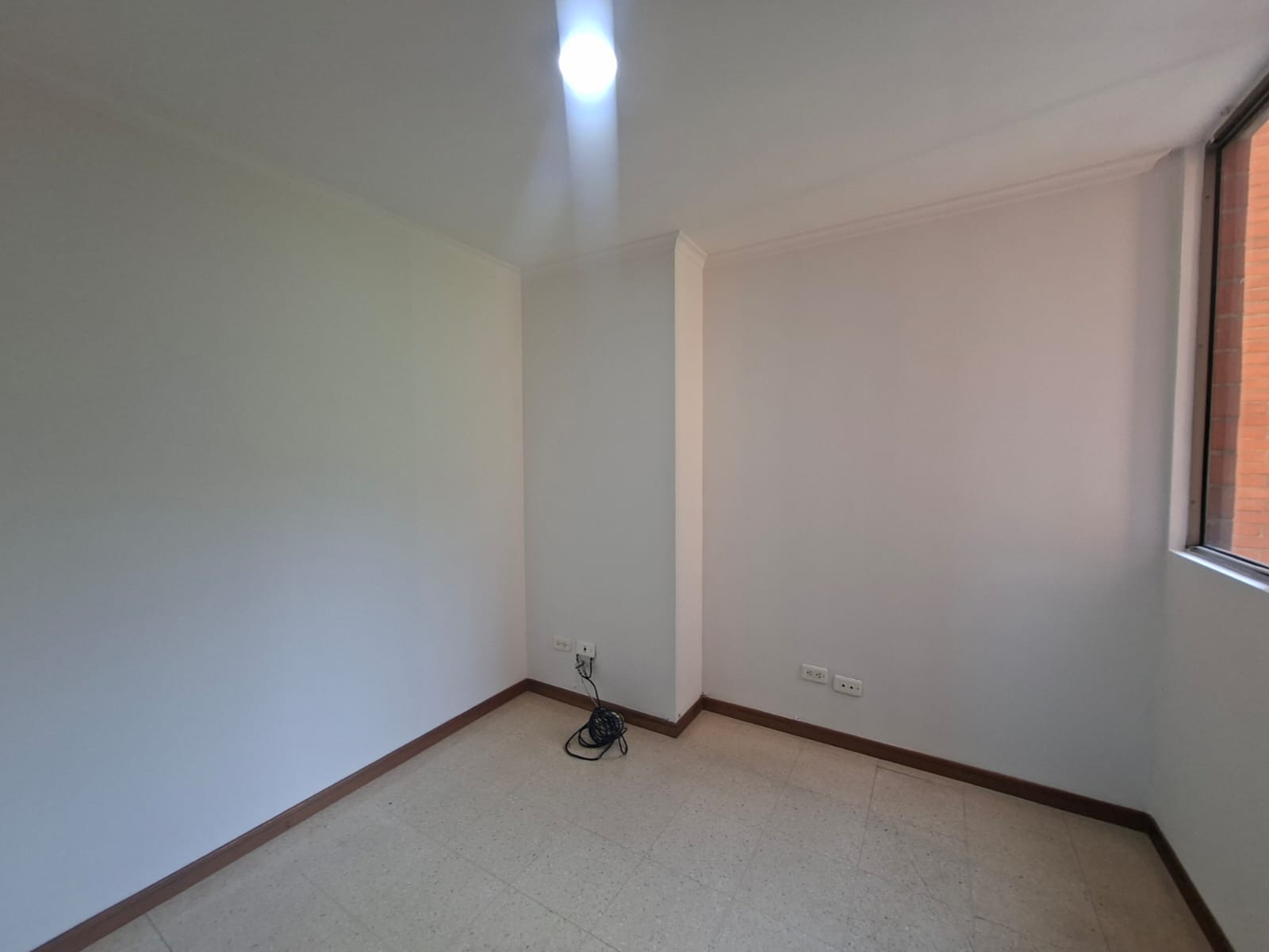 APARTAMENTO EN ARRIENDO CERCA A PROVENZA VG