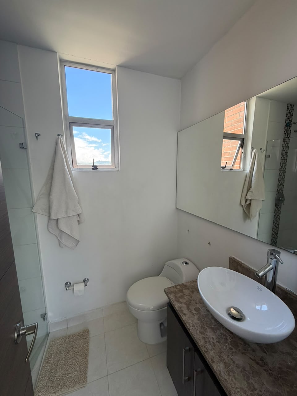 Apartamento en arriendo amoblado  Envigado Loma del Esmeraldal LC