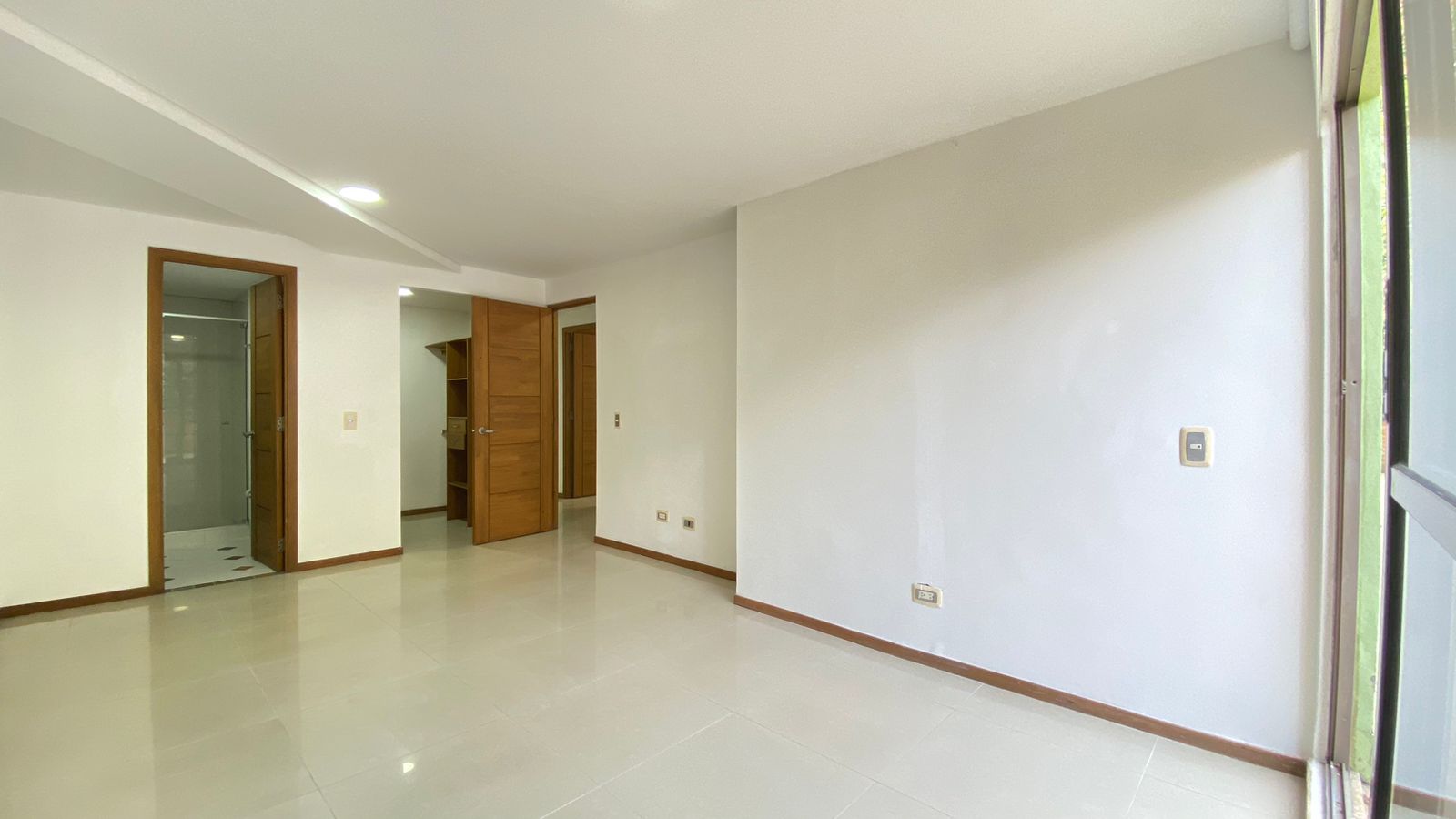 Apartamento en venta Sabaneta sector Aves Marías SM