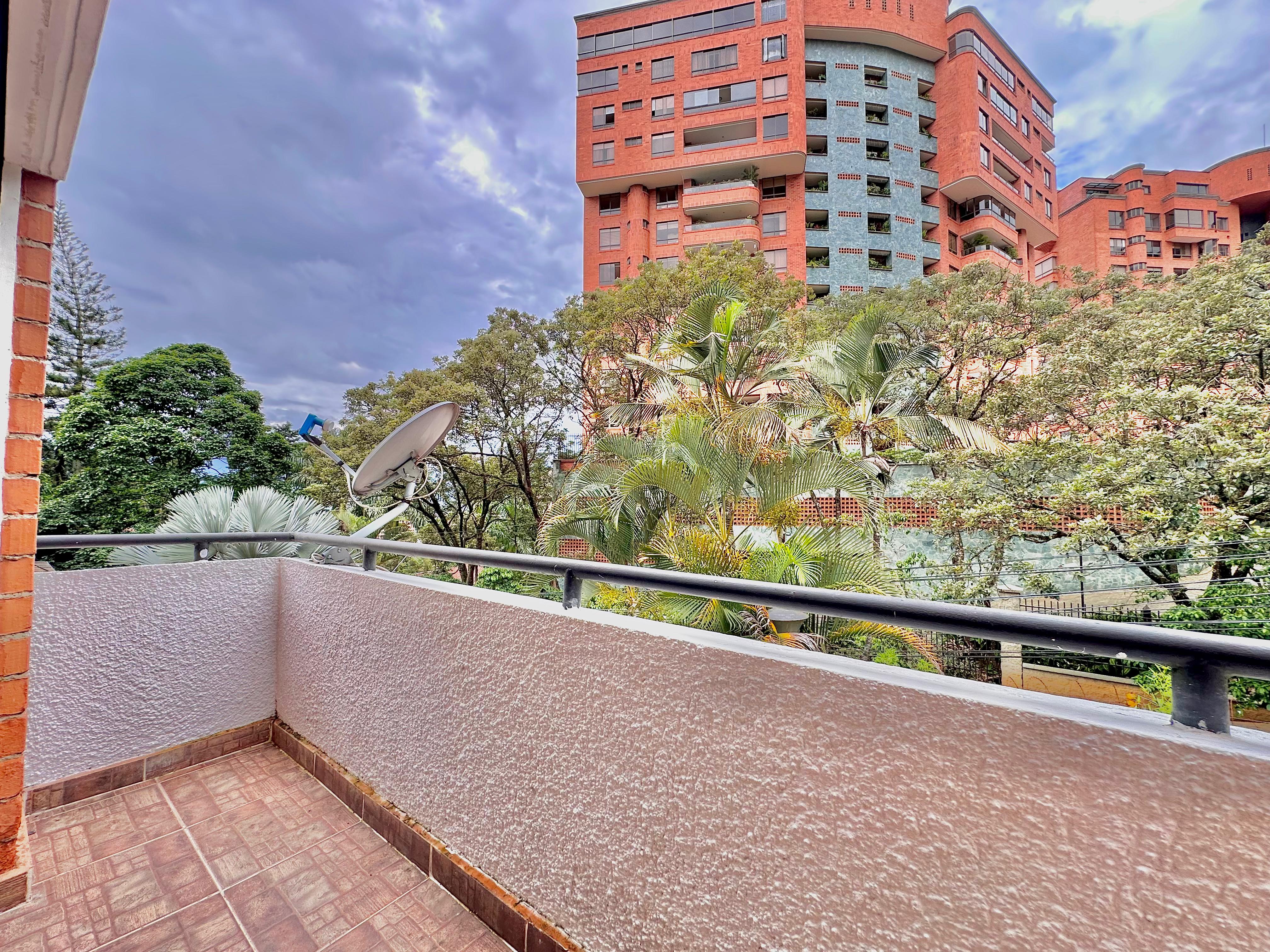 CASA EN ARRIENDO LA CALERA POBLADO MARYMOUNT
