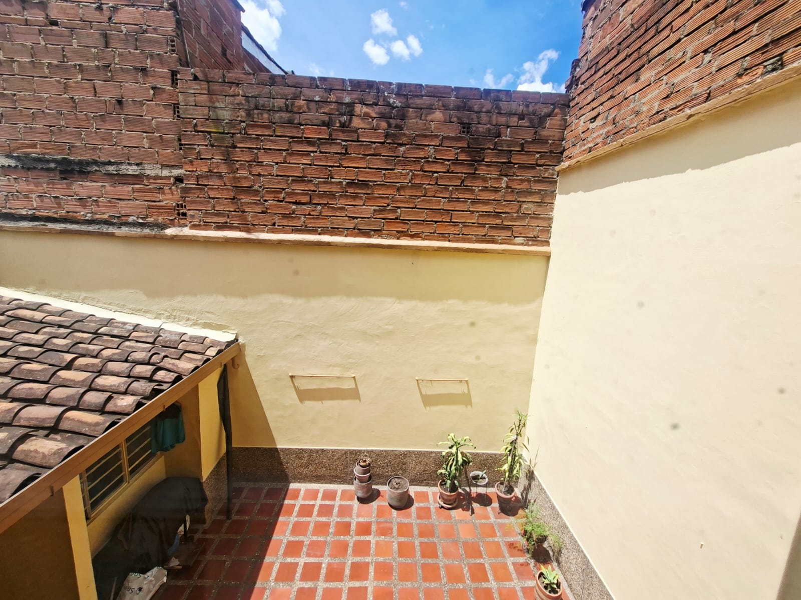 CASA LOTE EN VENTA BELEN ROSALES 9X22 ALTA MIXTURA