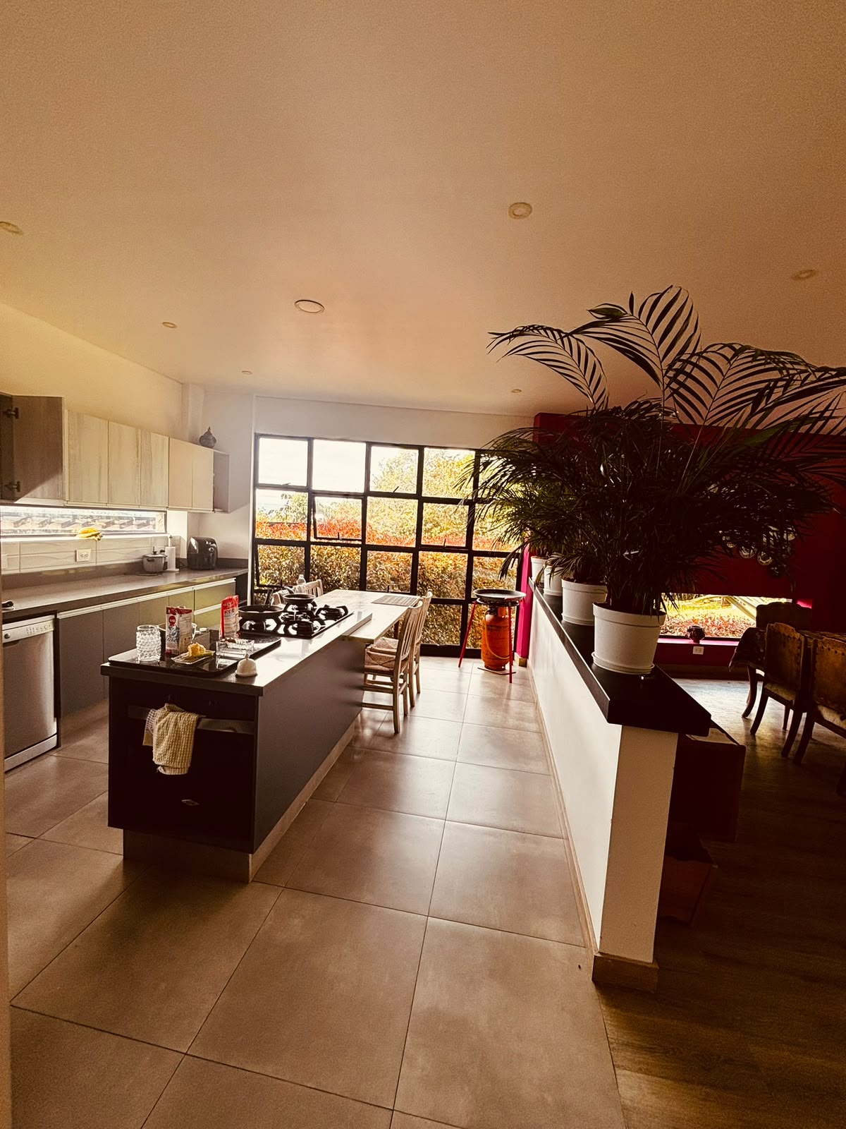 CASA EN ARRIENDO POBLADO ALTO DE LAS PALMAS LC