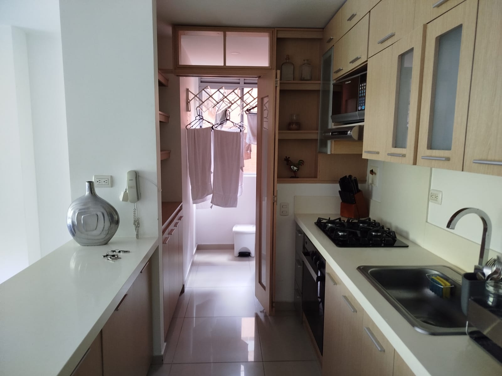 Apartamento en arriendo amoblado Envigado cerca a Terracina