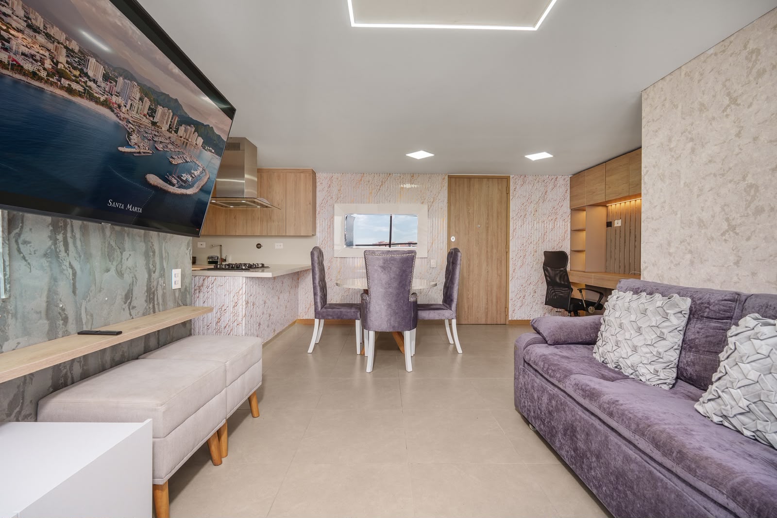 Apartamento en arriendo Poblado con jacuzzi TG BQ LC