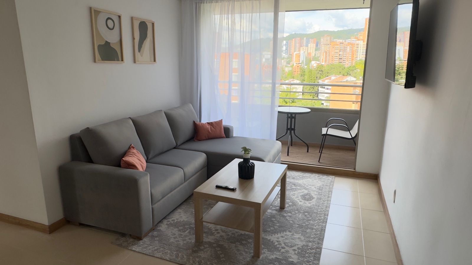 Apartamento amoblado en el poblado
