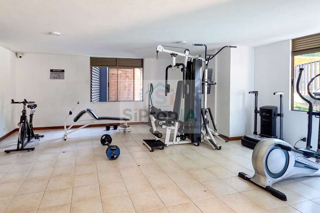 Venta de apartamento y arriendo amoblado Castropol cerca a la avenida