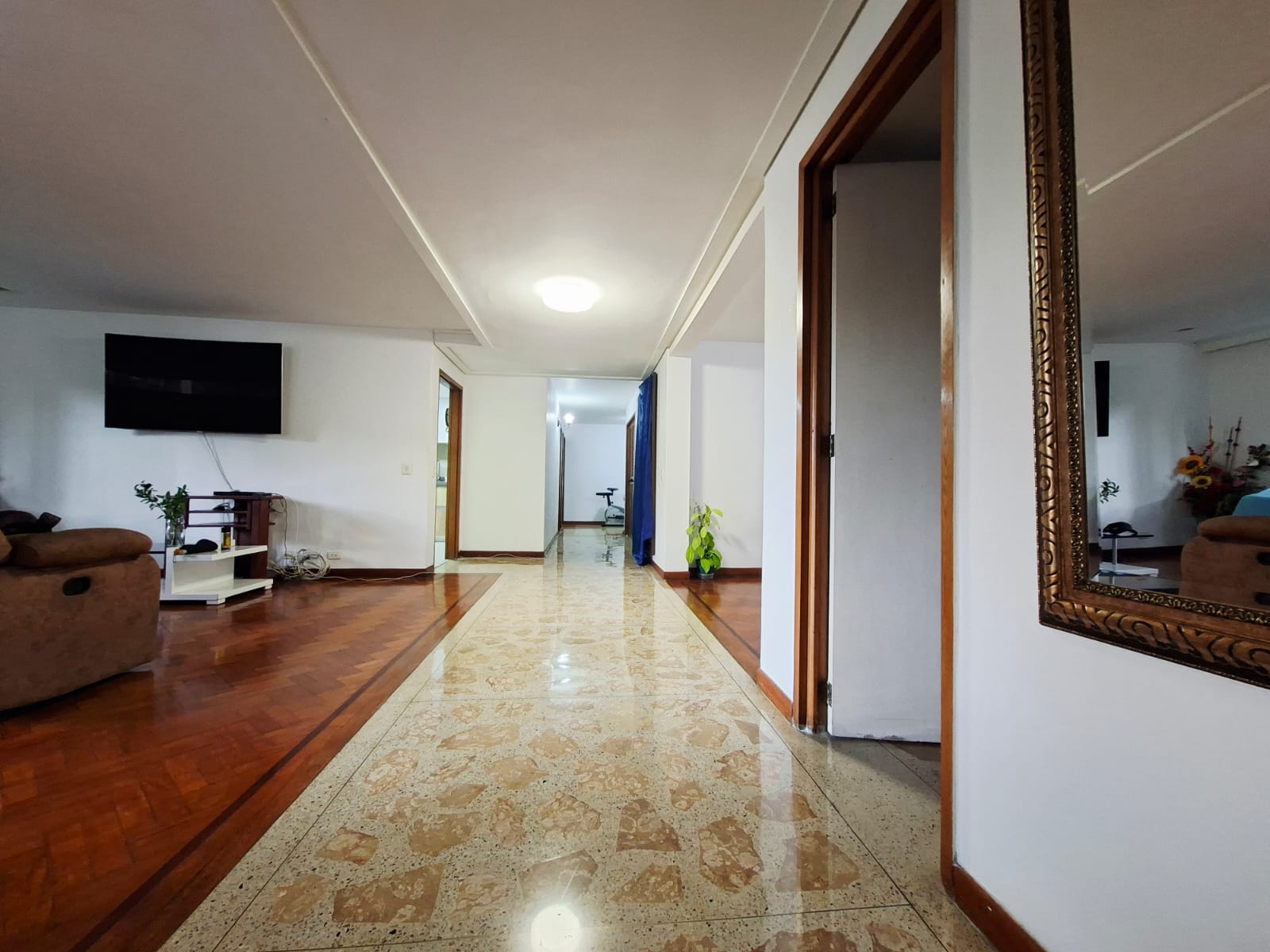 Apartamento para la venta en los Parra cerca a la Intermedia