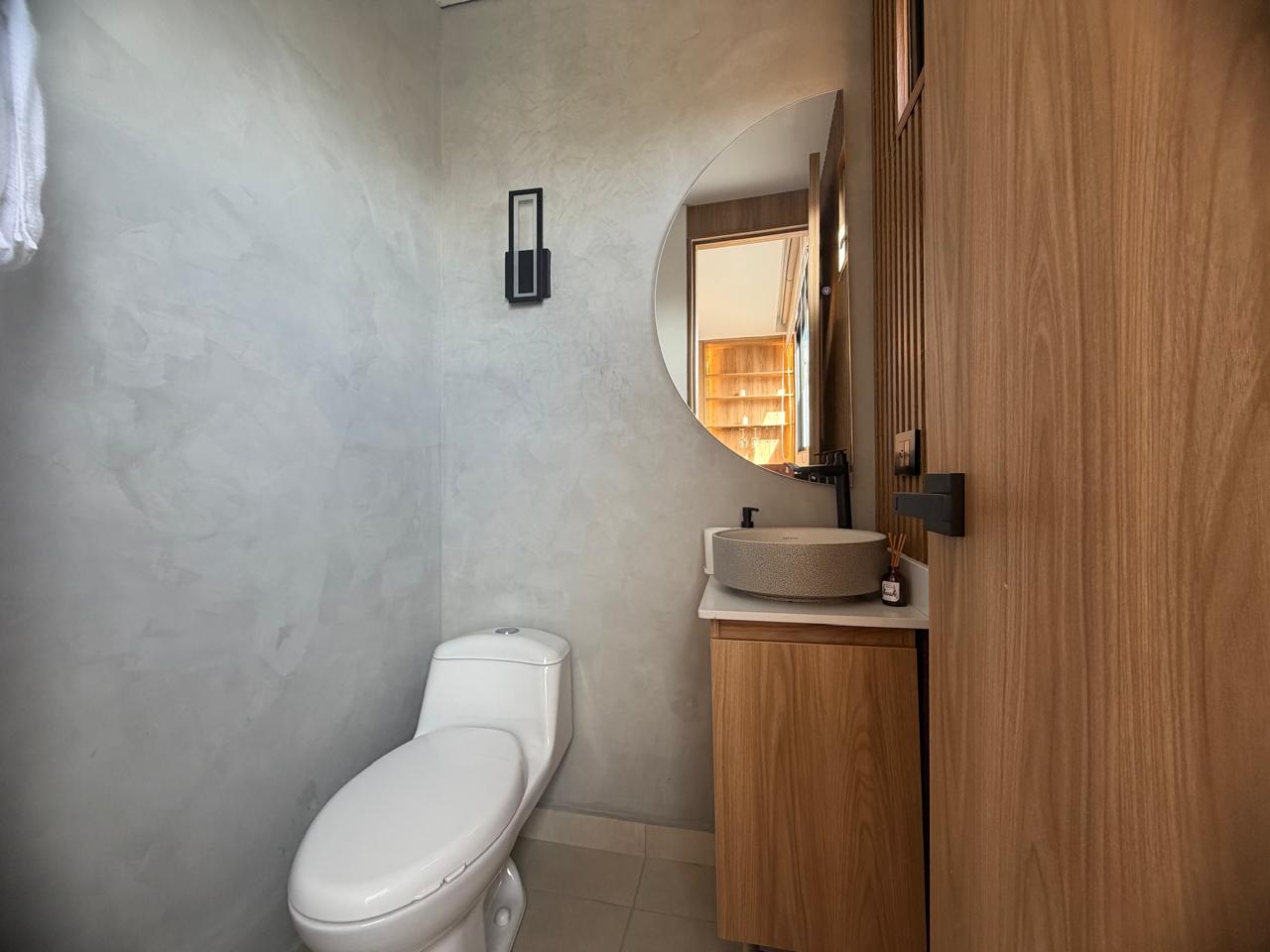 APARTAMENTO EN VENTA LAURELES DUPLEX AIRBNB RENTA CORTA-LARGA