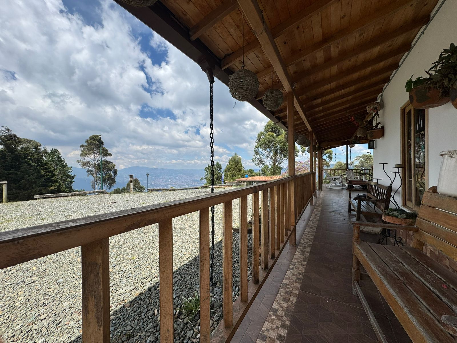 CASA FINCA LA CATEDRAL ENVIGADO