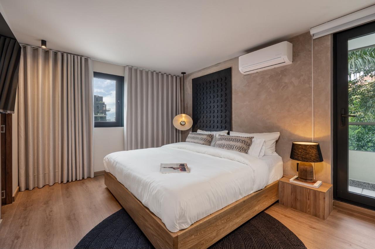 Apartamento amoblado en Poblado LC