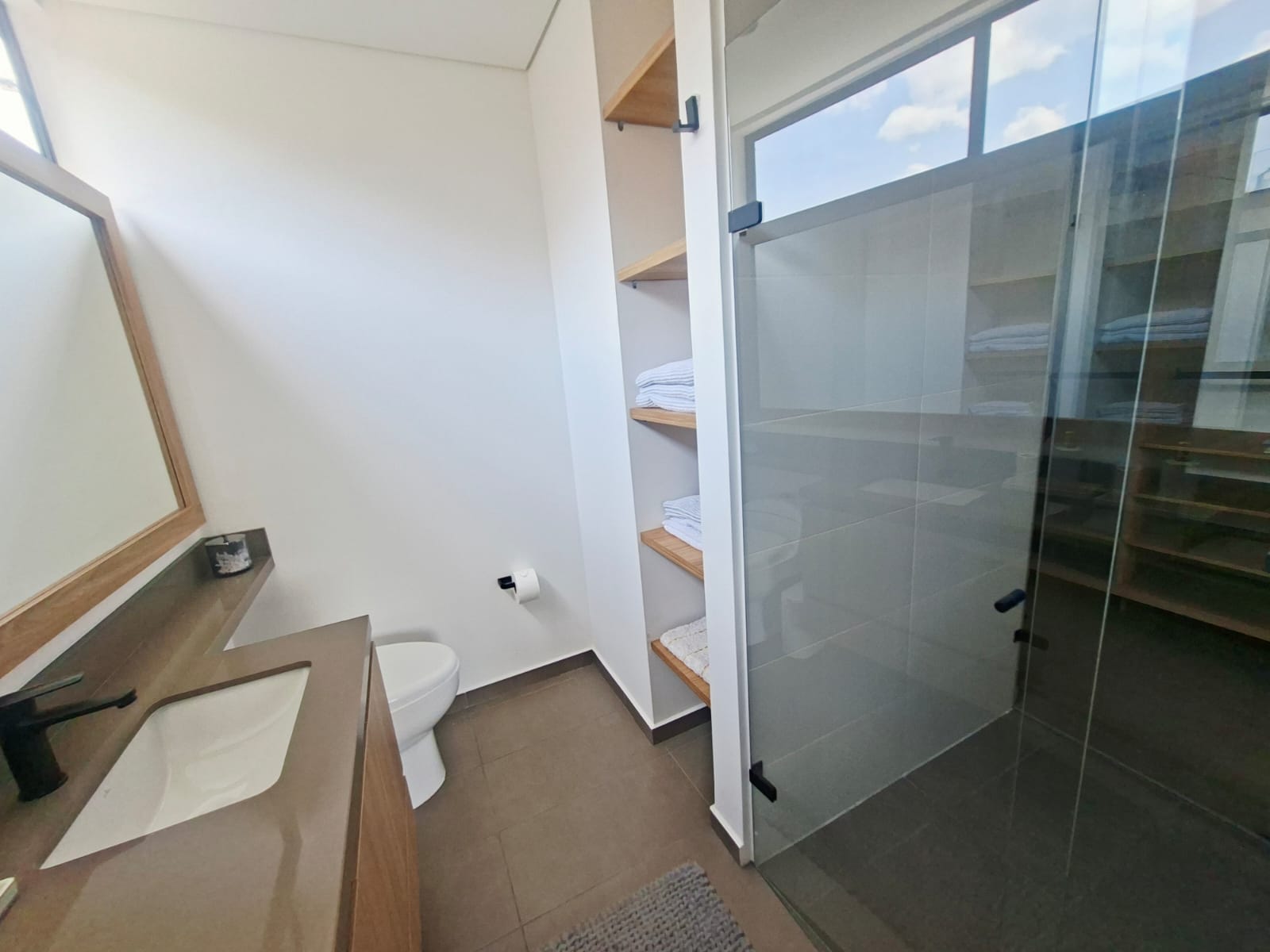 Apartamento amoblado en Envigado Loma del Esmeraldal