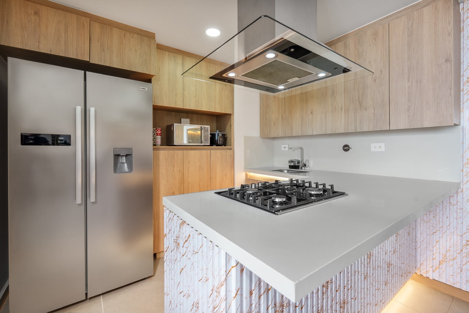 Apartamento en arriendo Poblado con jacuzzi TG BQ LC
