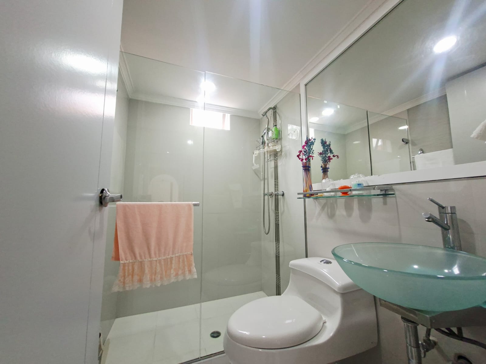 APARTAMENTO EN VENTA  ESCOBERO EXCELENTE PUNTO IB4