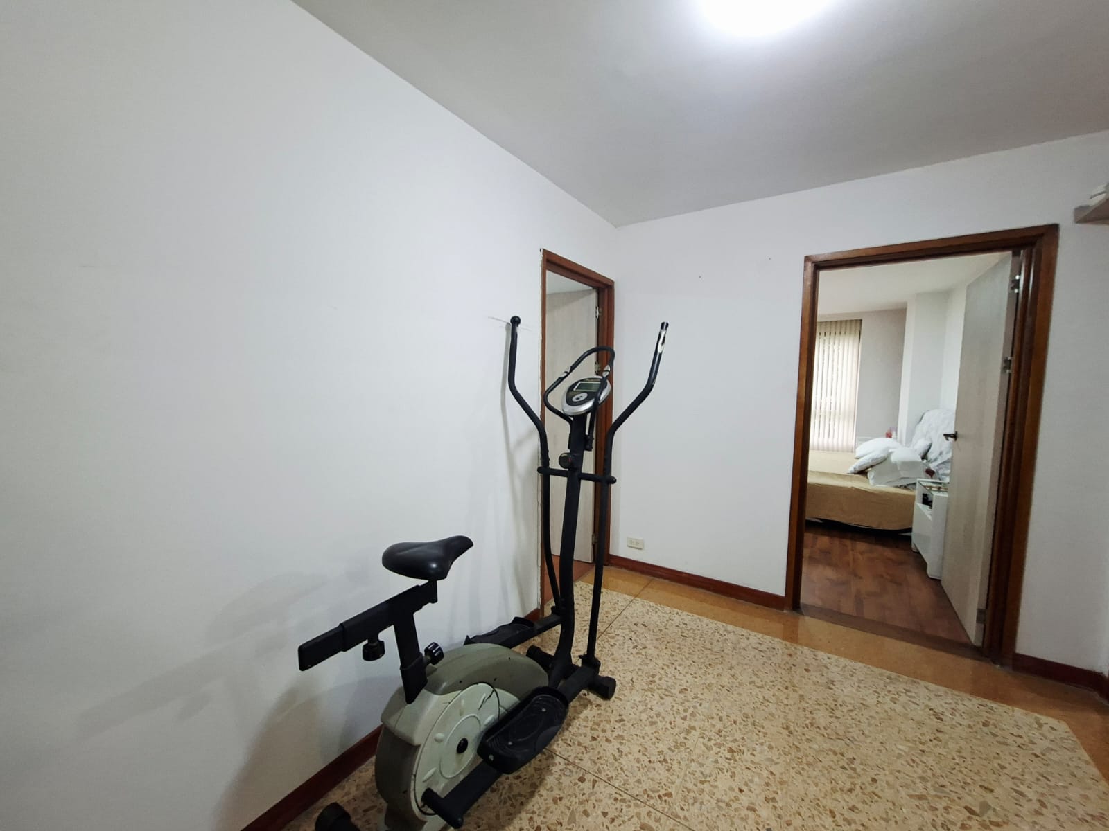 Apartamento para la venta en los Parra cerca a la Intermedia