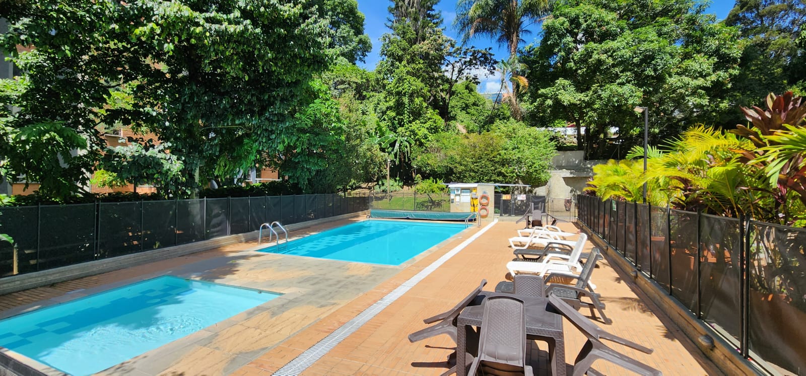 APARTAMENTO EN ARRIENDO AMOBLADO POBLADO SRLC