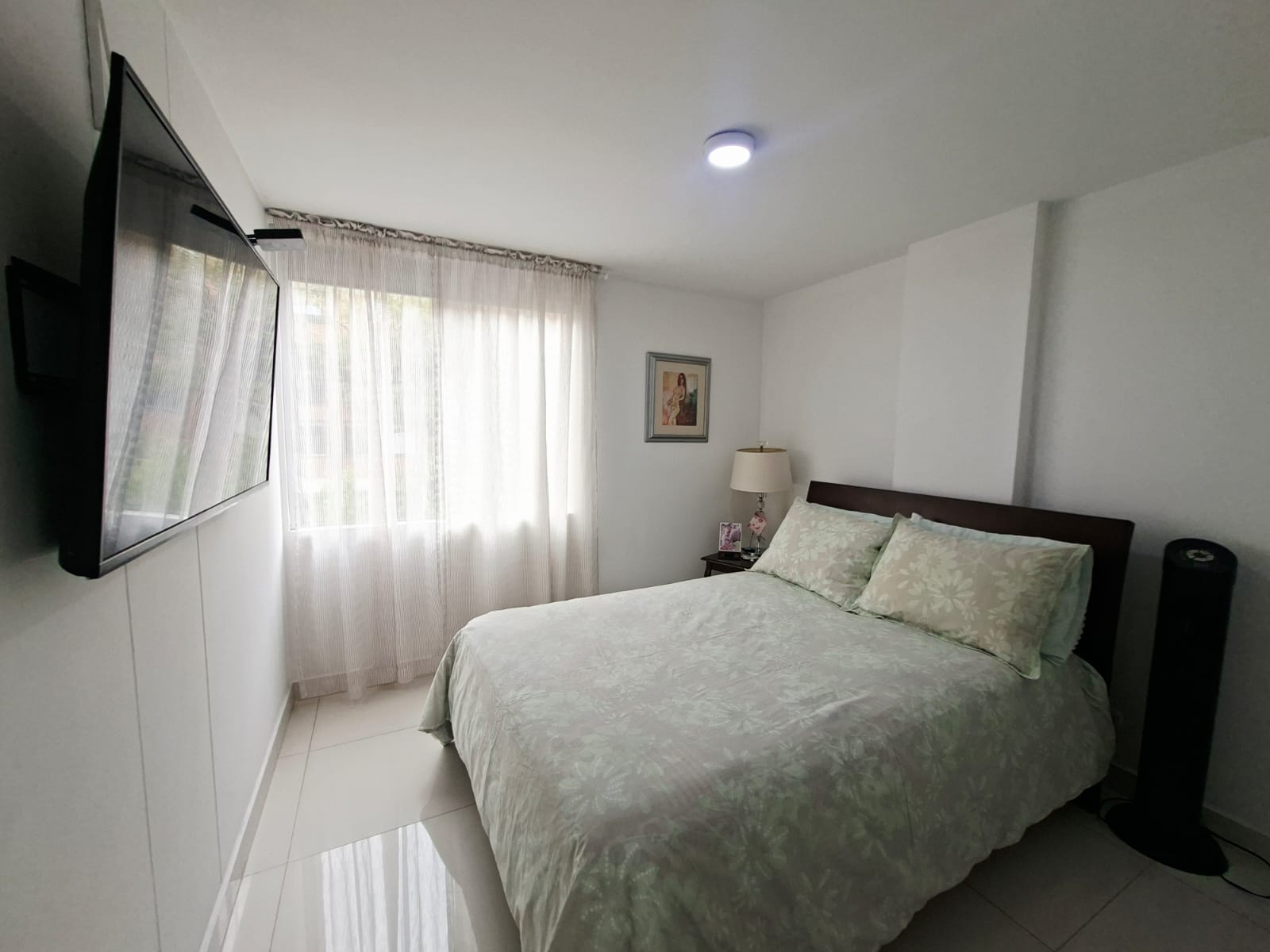 APARTAMENTO EN VENTA  ESCOBERO EXCELENTE PUNTO IB4
