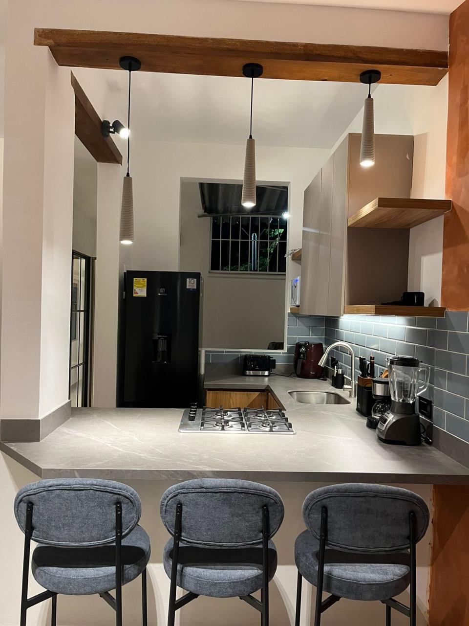 Apartamento en arriendo amoblado Poblado Manila