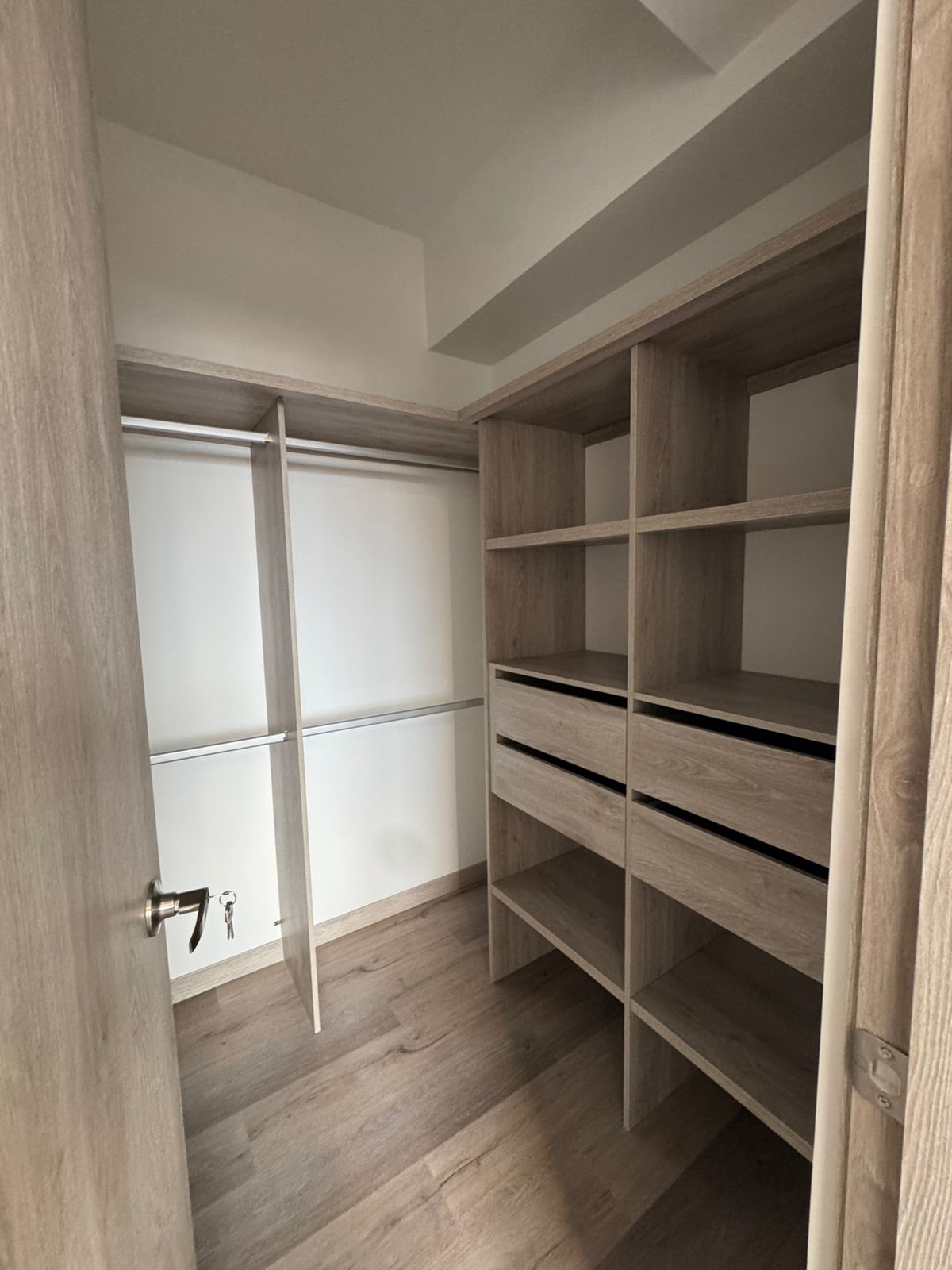 Apartamento en arriendo ciudad del río ARTC