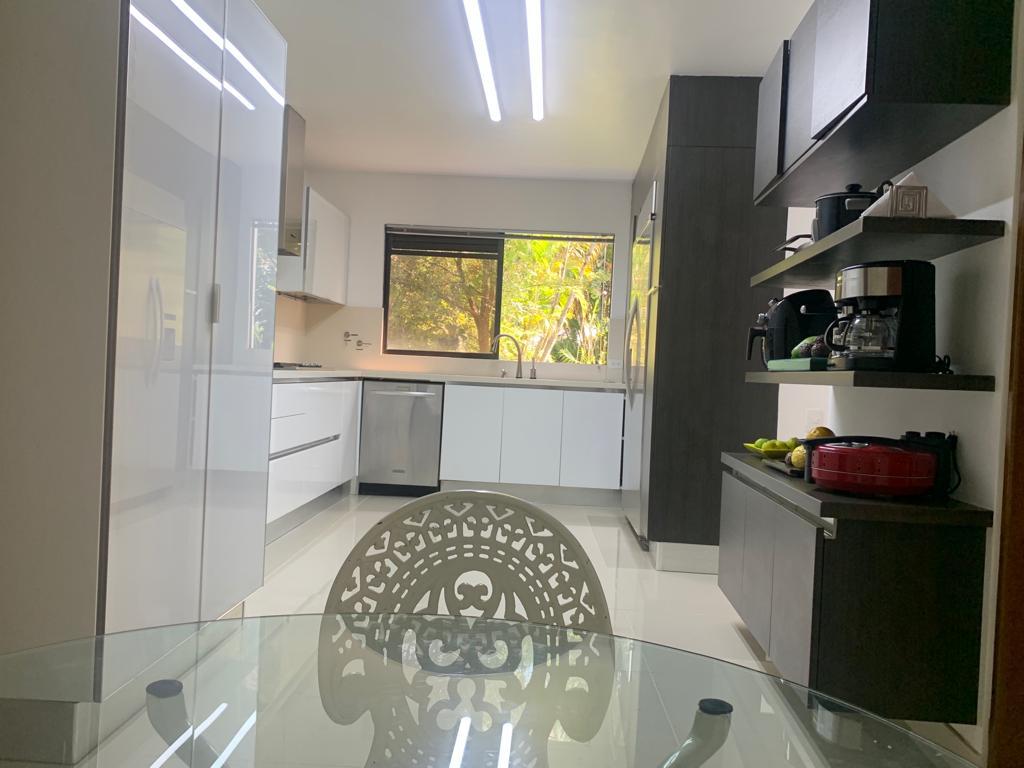 CASA EN VENTA, ARRIENDO Y AMOBLADA POBLADO ALTO VALOR MA