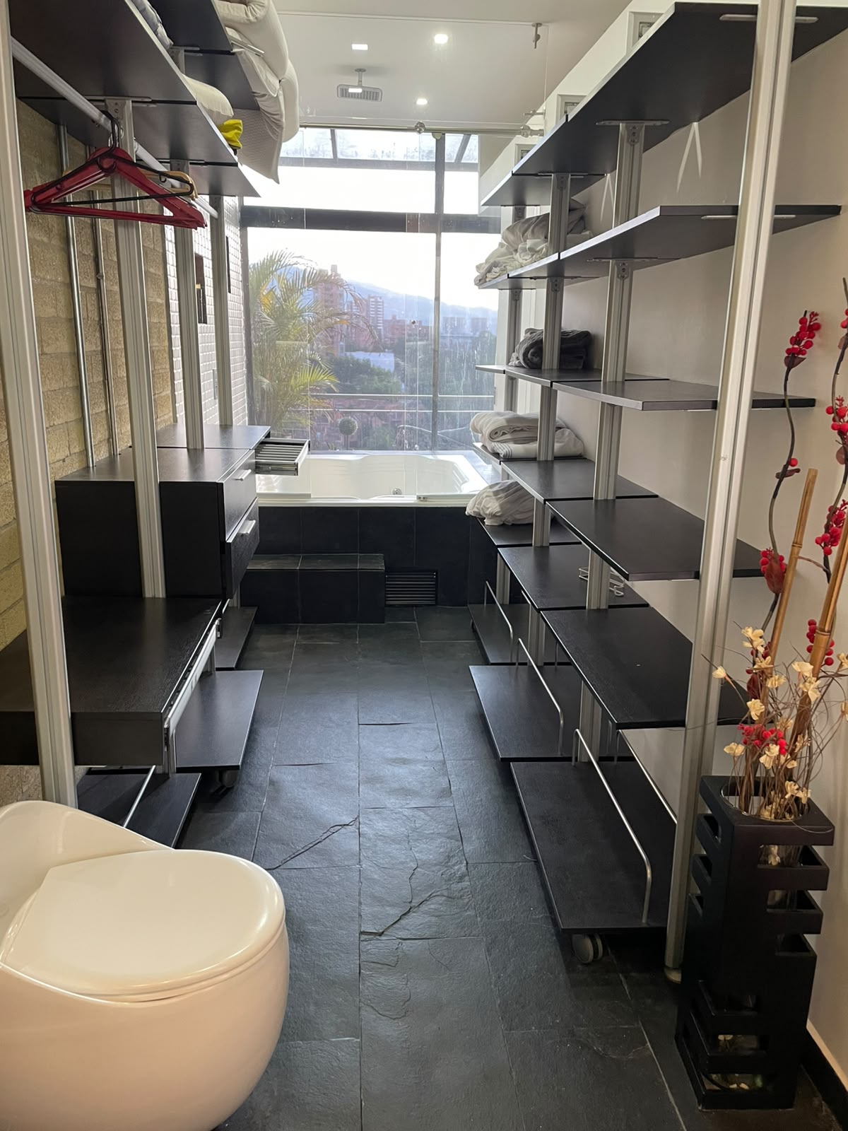 Apartamento tipo Loft amoblado con Jacuzzi Poblado