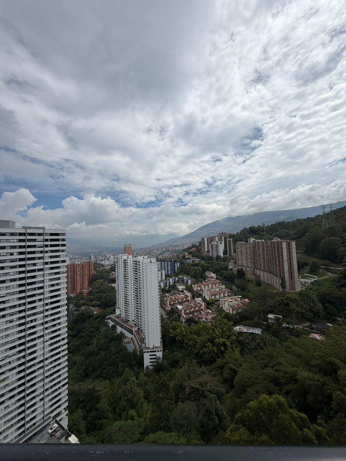 ARRIENDO APARTAMENTO LAS PALMAS PC18