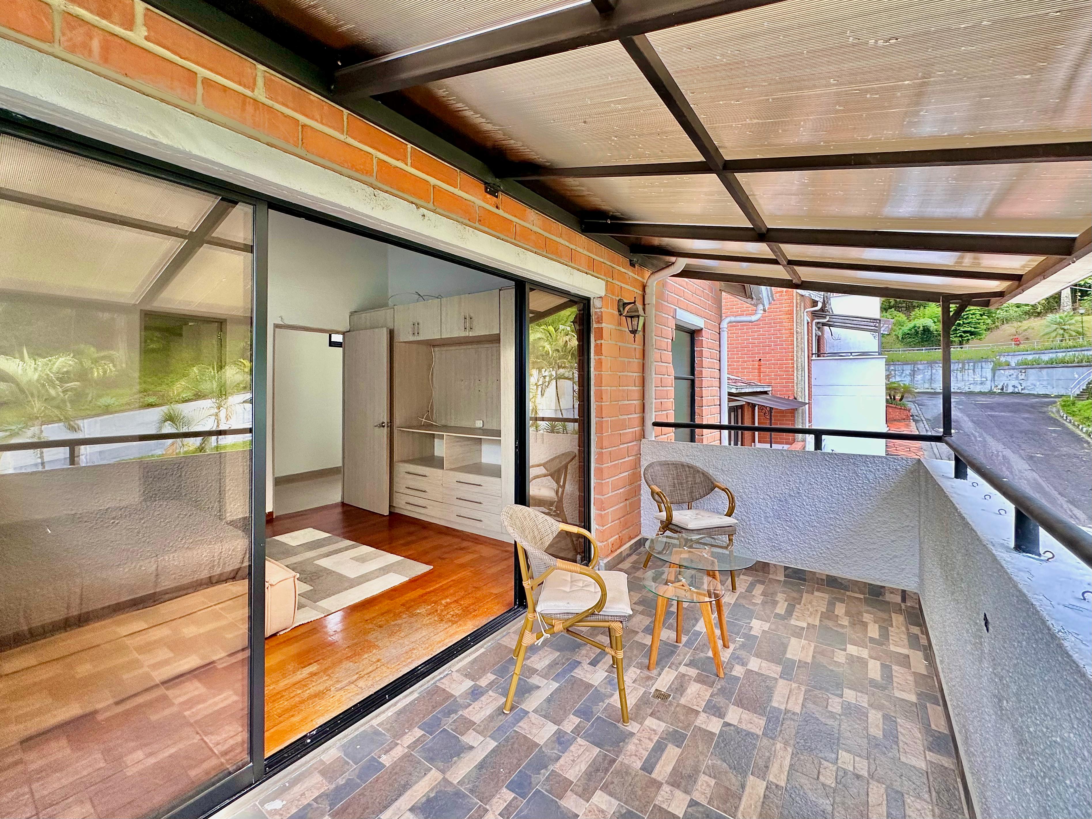 CASA EN ARRIENDO LA CALERA POBLADO MARYMOUNT
