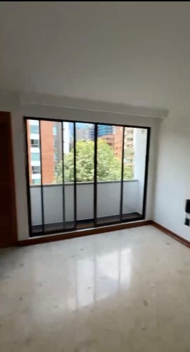 Apartamento en arriendo Poblado Castropol BL