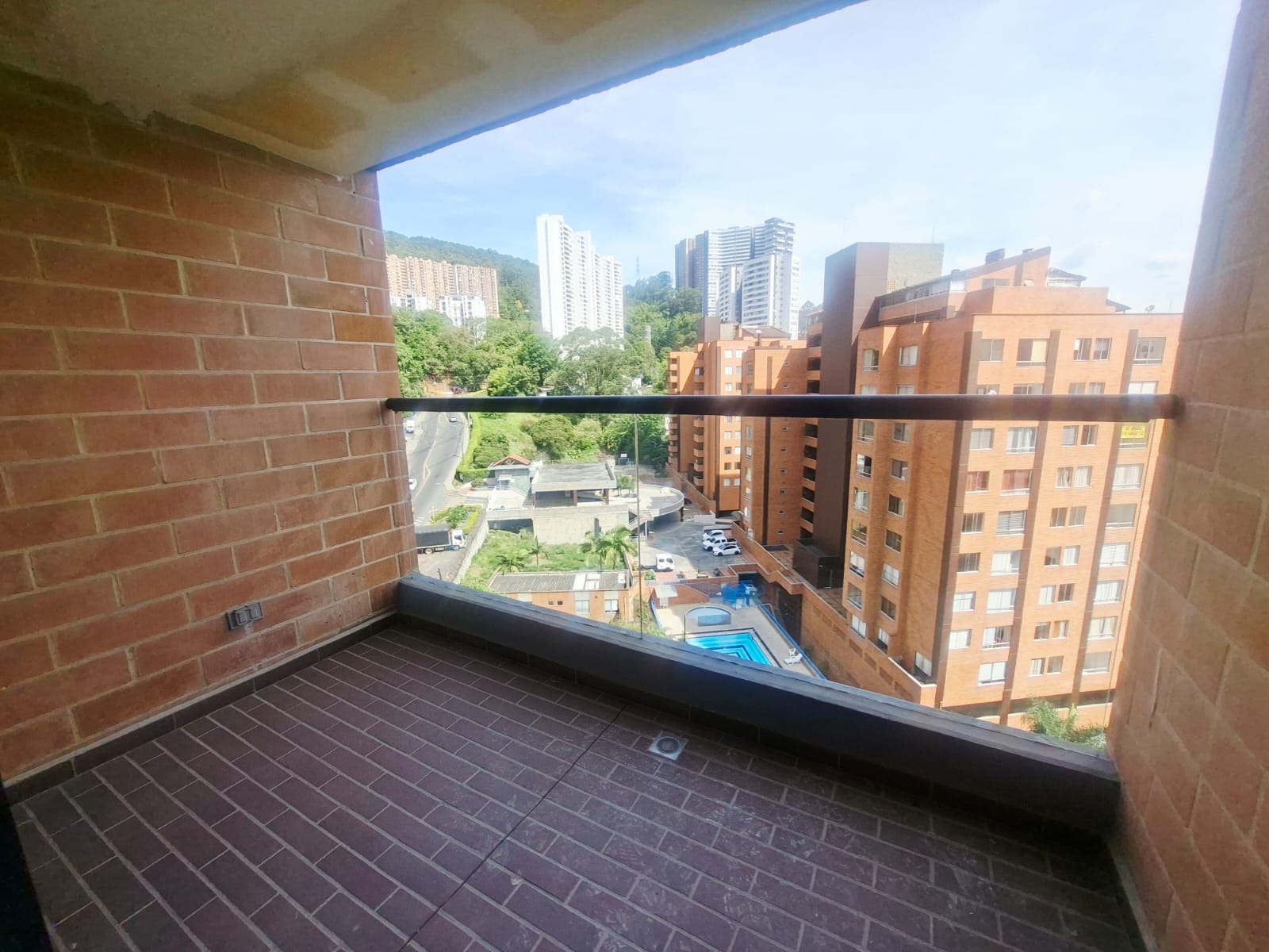 Apartamento a la venta Loma del Indio PL8