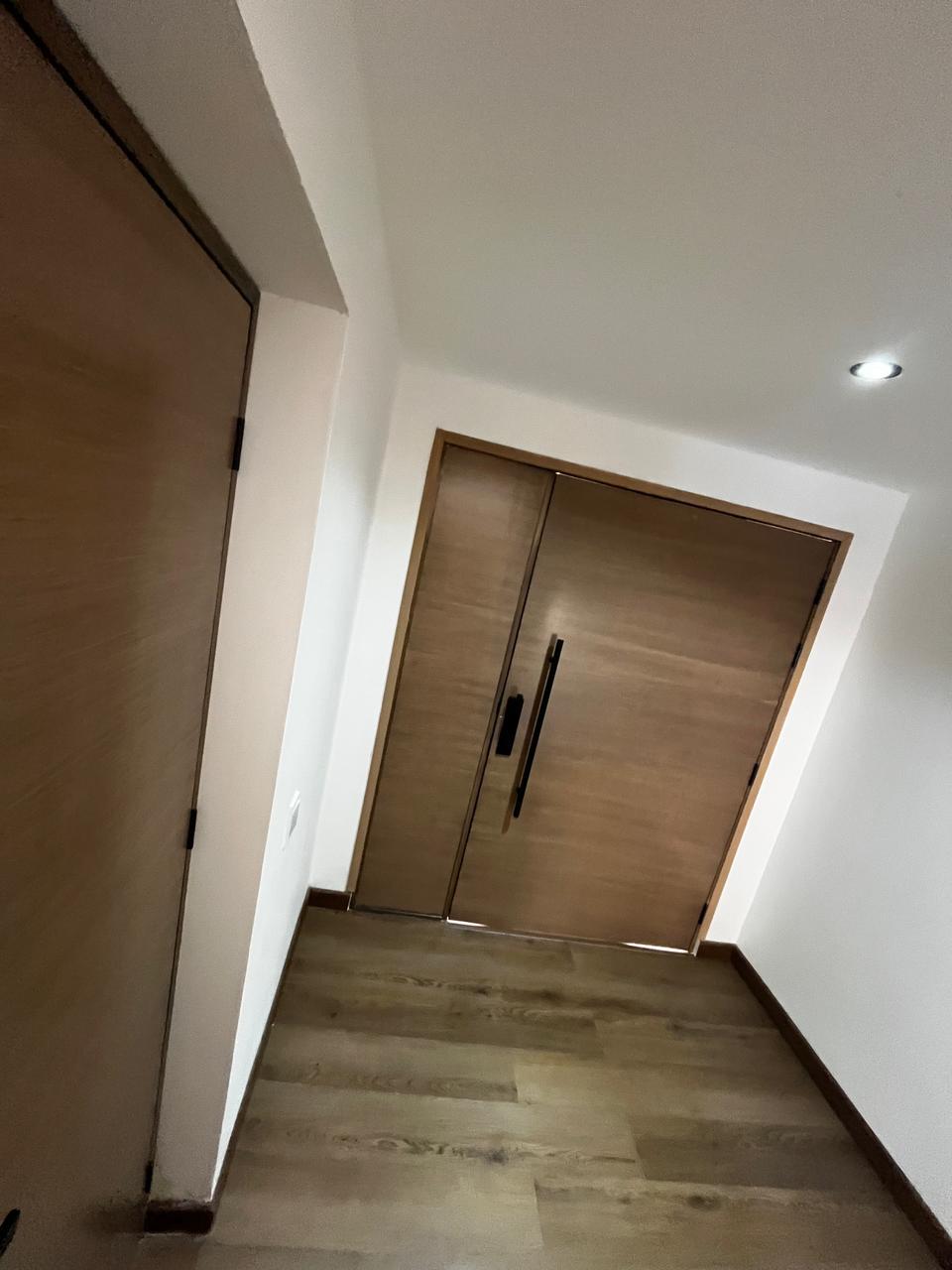 CASA EN VENTA EL POBLADO CERCA A LA CALERA