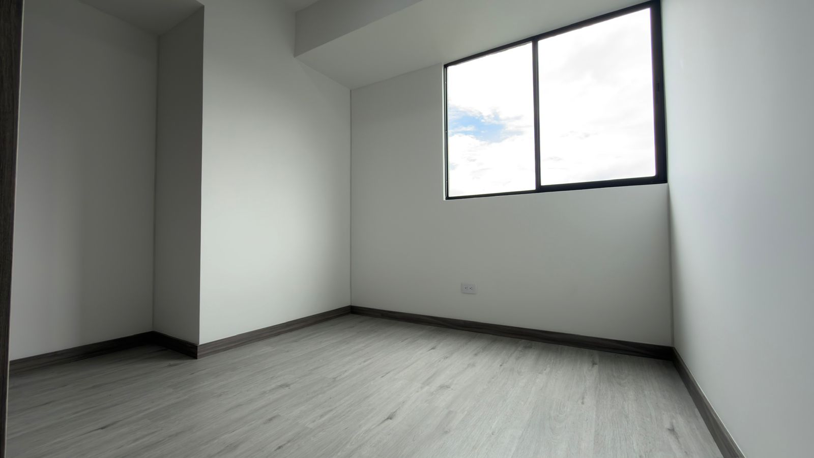 ARRIENDO APARTAMENTO LAS PALMAS PC18