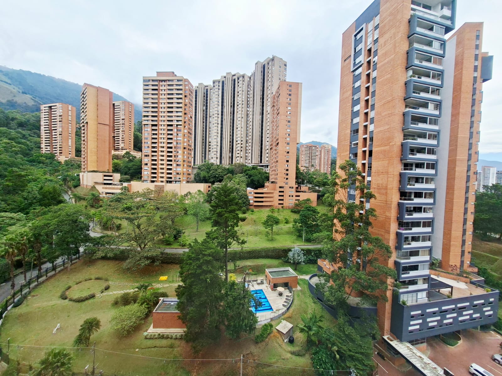 APARTAMENTO EN VENTA LA CALERA POBLADO P17